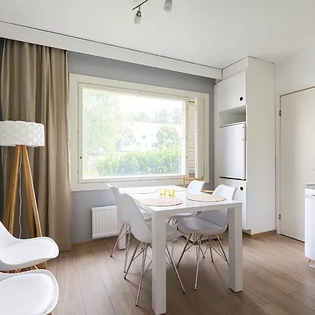 Spacious 2br In A Quiet Neighborhood & Free Parking * Turku