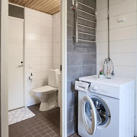 Apartamento Spacious 2br In A Quiet Neighborhood & Free Parking *